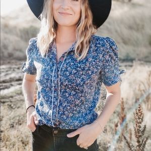 Vintage Floral Print Button Down Puffy Sleeve Top Coastal Cowboy Grandma Small